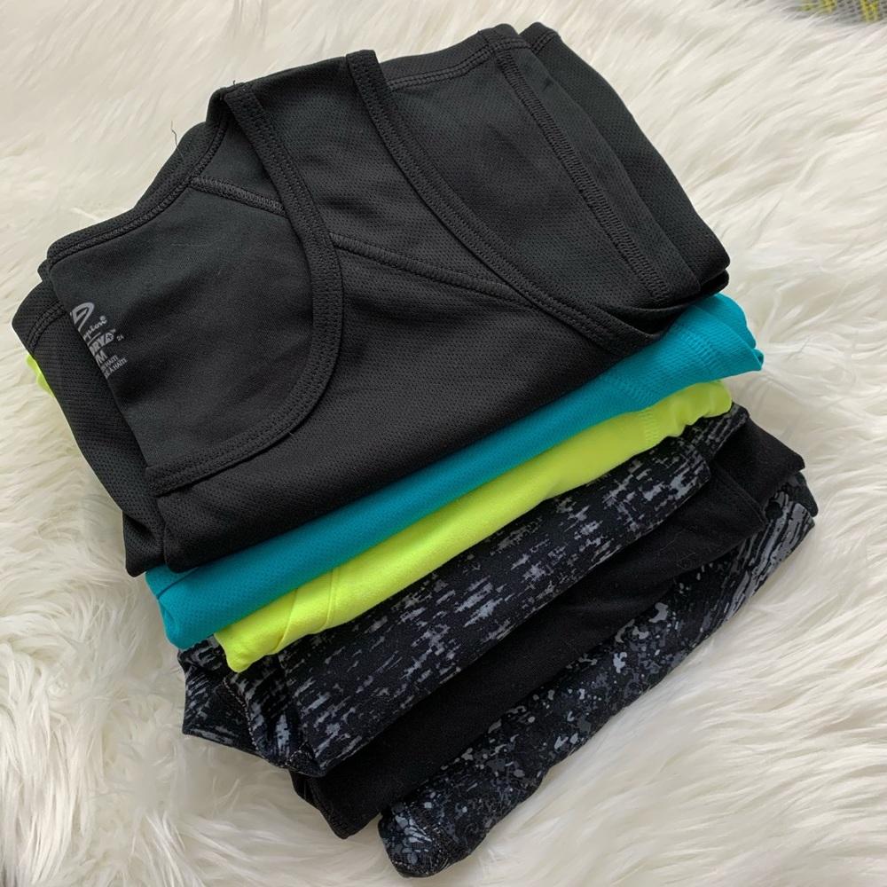 6-piece Athletic clothing bundle